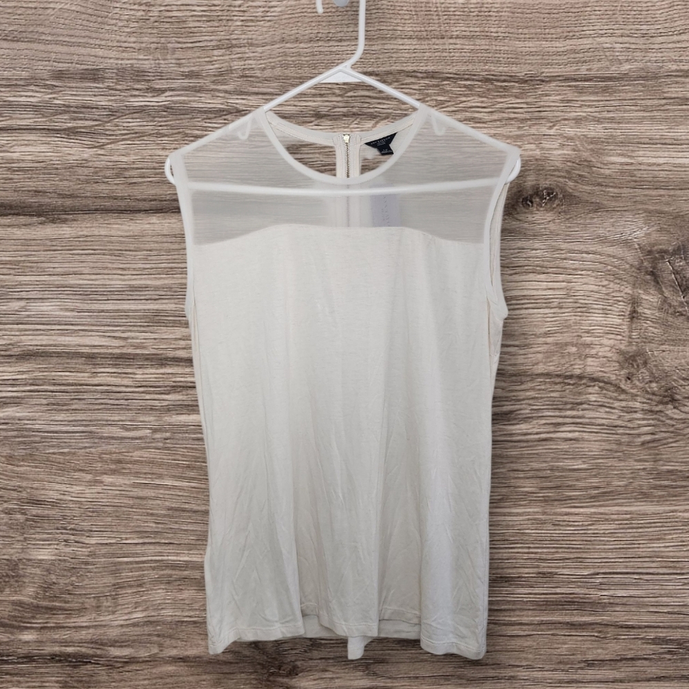 Women's Ann Taylor Cream Sleeveless Top Sz Petite Large NWT